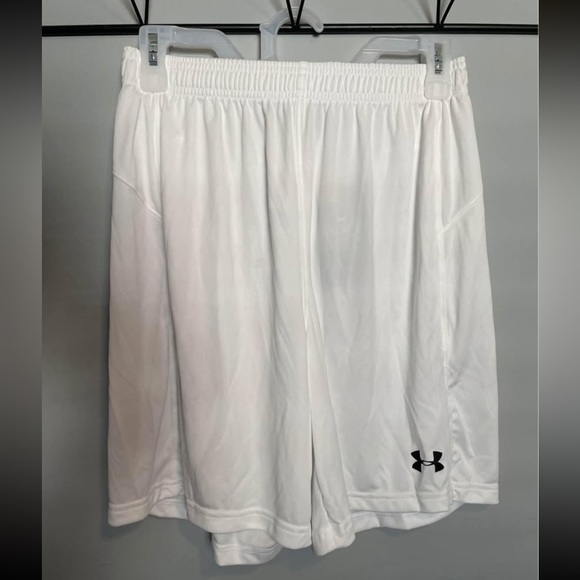 Under Armour Women's White Athletic Shorts small - Picture 1 of 4